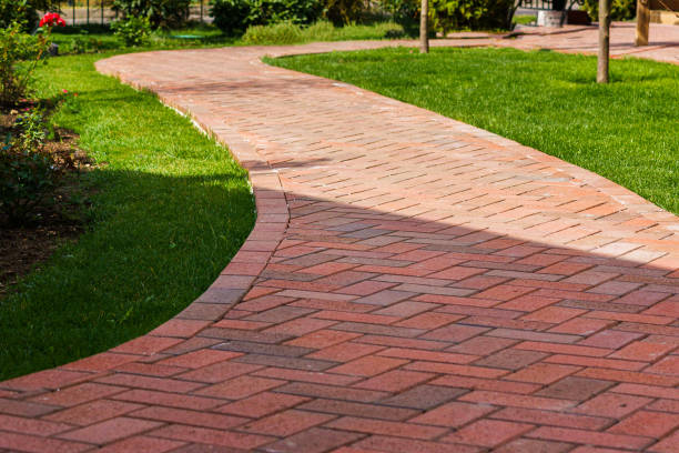 Best Professional Driveway Pavers  in North Lima, OH